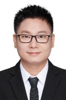 林卓琛主管技师